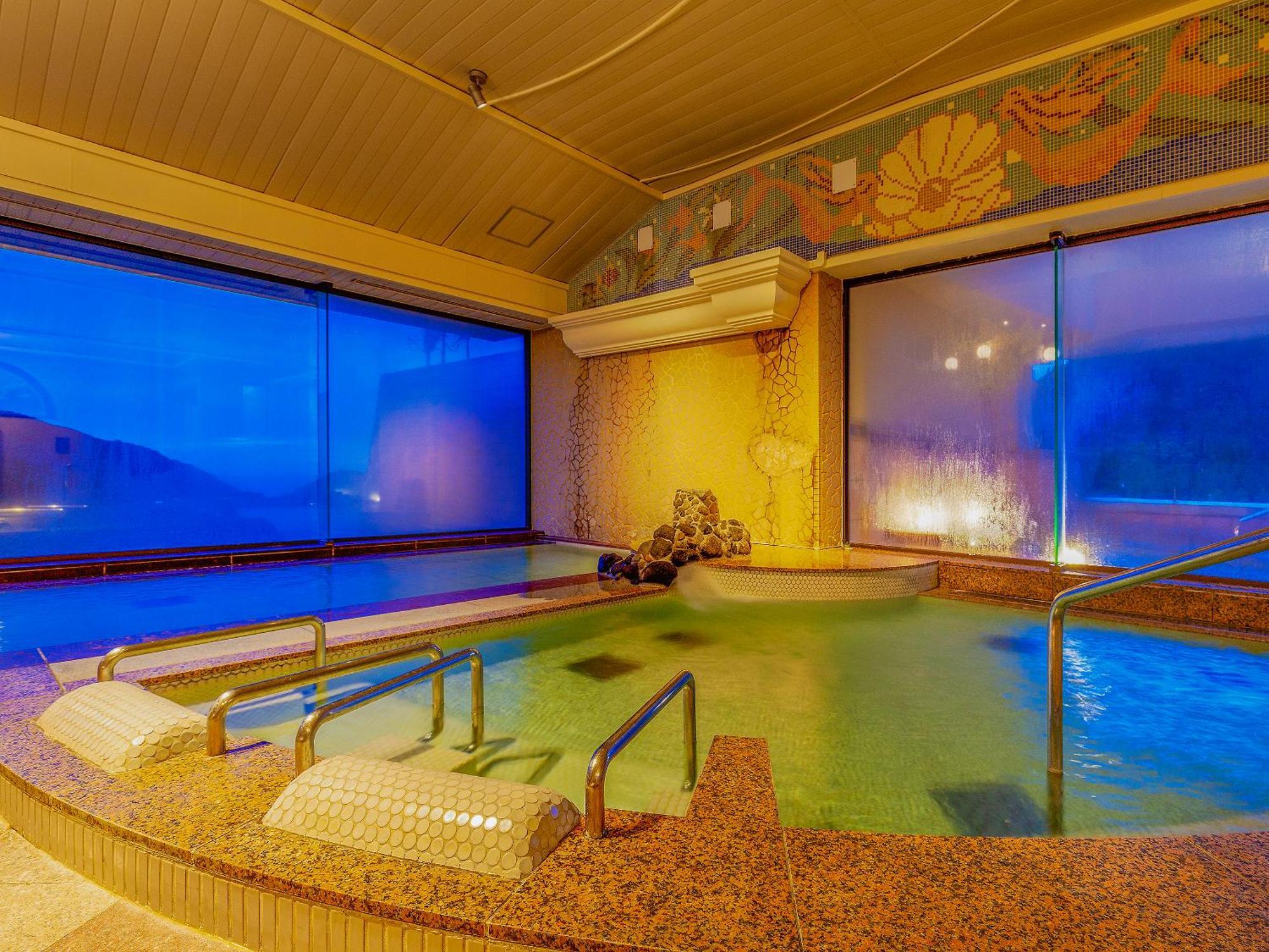 Ooedo Onsen Monogatari Unzen Toyokan โรงแรม 3*